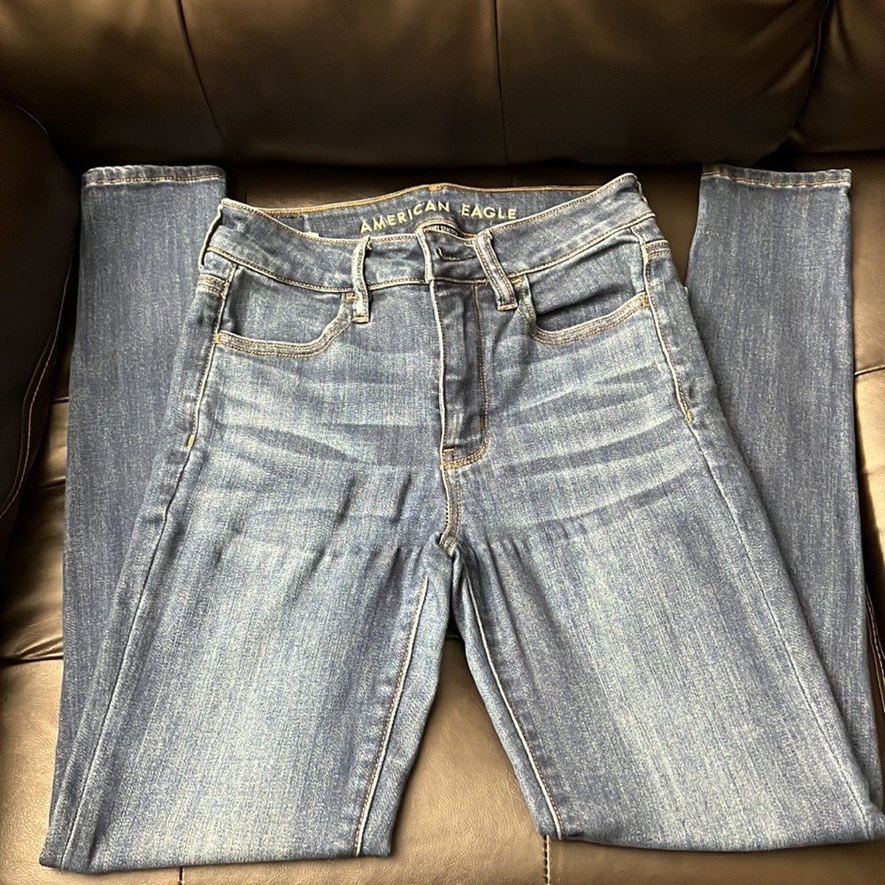 AMERICAN EAGLE Blue Hi-Rise Jeggings - Size: 2 Regular - Picture 3 of 7